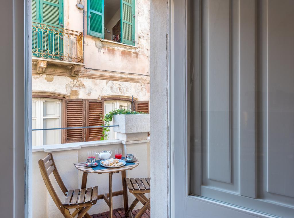 Castelletto Suite La Marina กาญารี ภายนอก รูปภาพ
