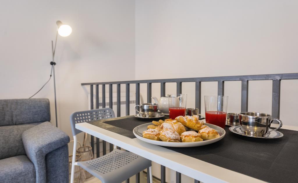Castelletto Suite La Marina กาญารี ภายนอก รูปภาพ