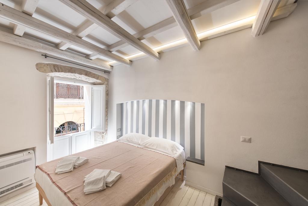 Castelletto Suite La Marina กาญารี ภายนอก รูปภาพ
