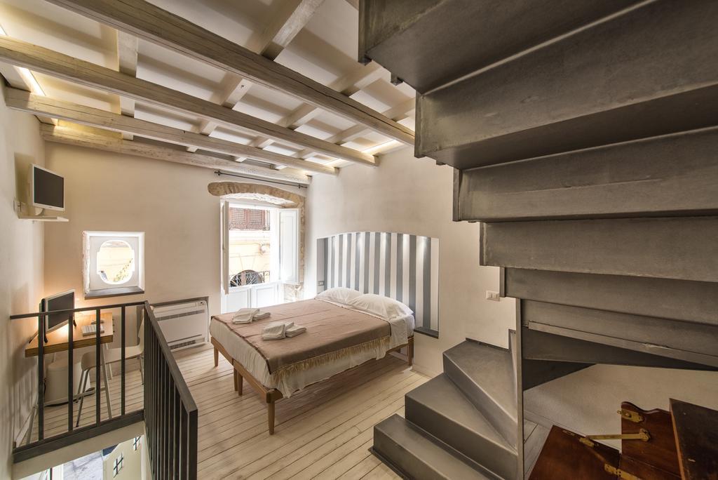 Castelletto Suite La Marina กาญารี ภายนอก รูปภาพ